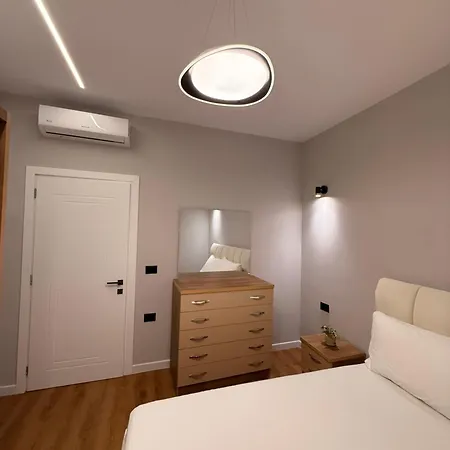 Luxury * Durrës