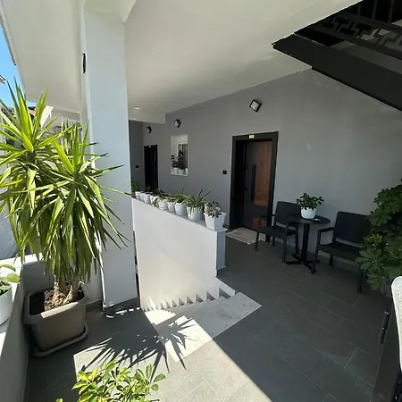 Luxury * Durrës